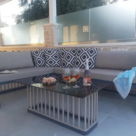 Luxury Dioskouroi Eco Pool & Jacuzzi *